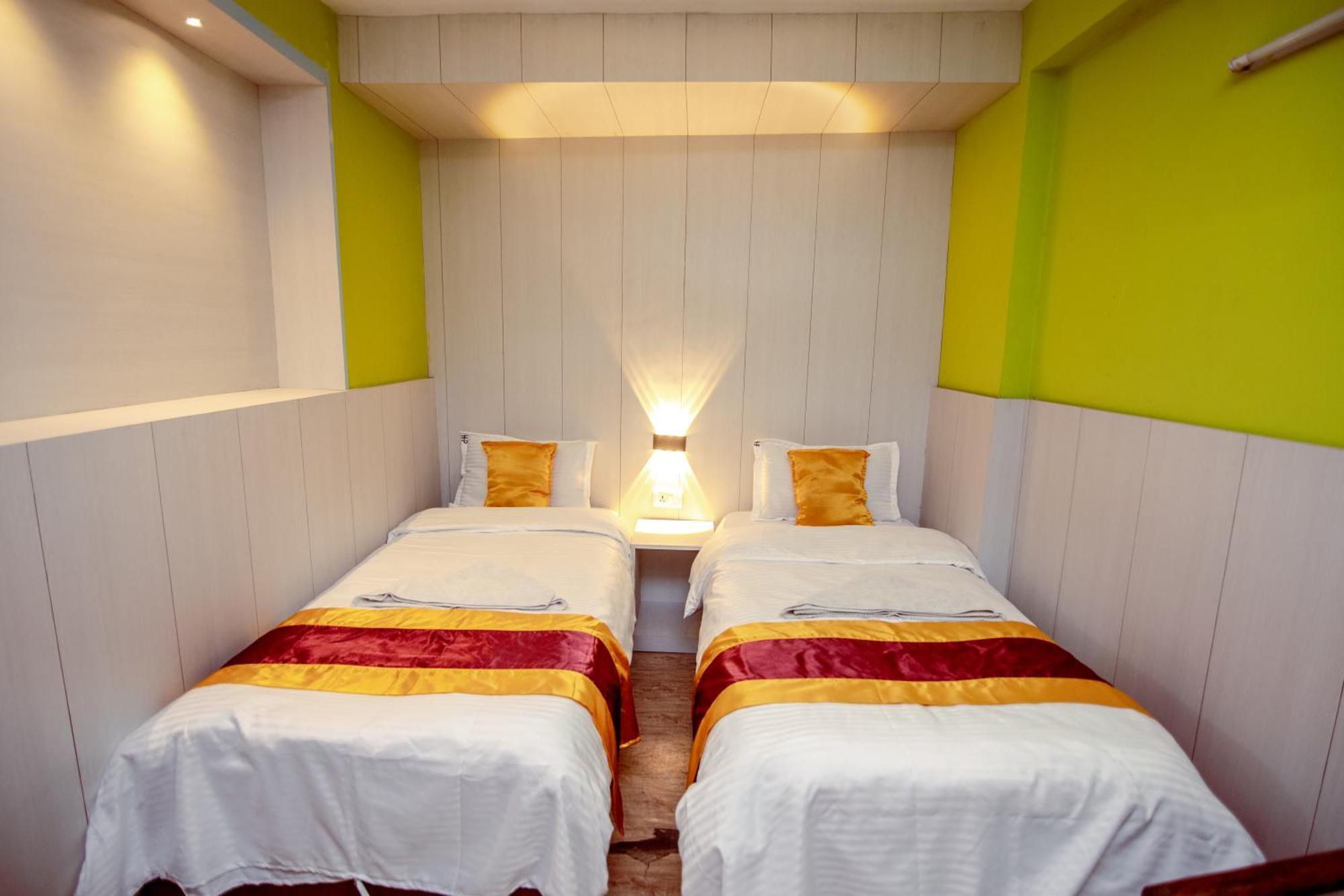 Hotel Pomelo House Kathmandu Buitenkant foto