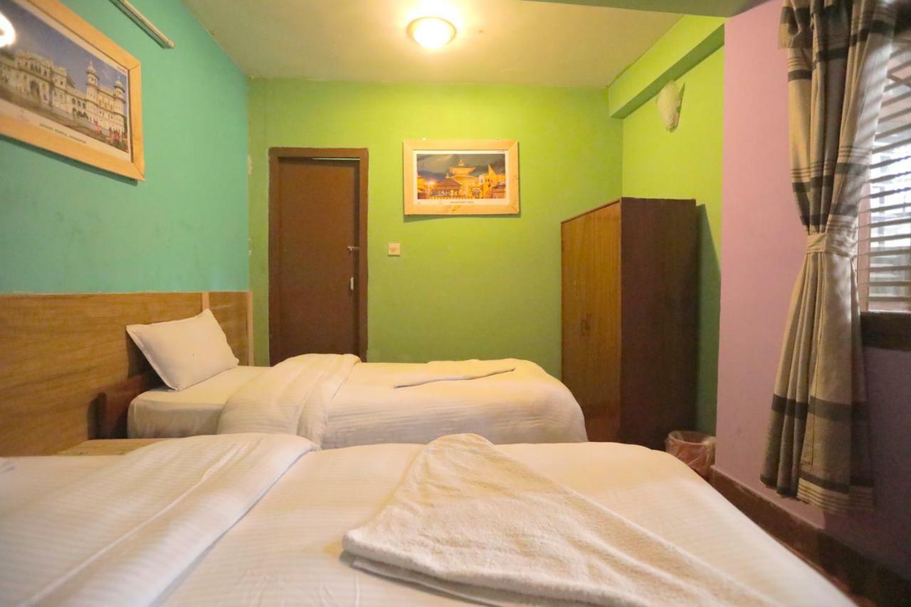 Hotel Pomelo House Kathmandu Buitenkant foto