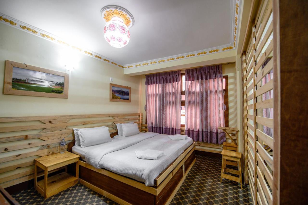 Hotel Pomelo House Kathmandu Buitenkant foto